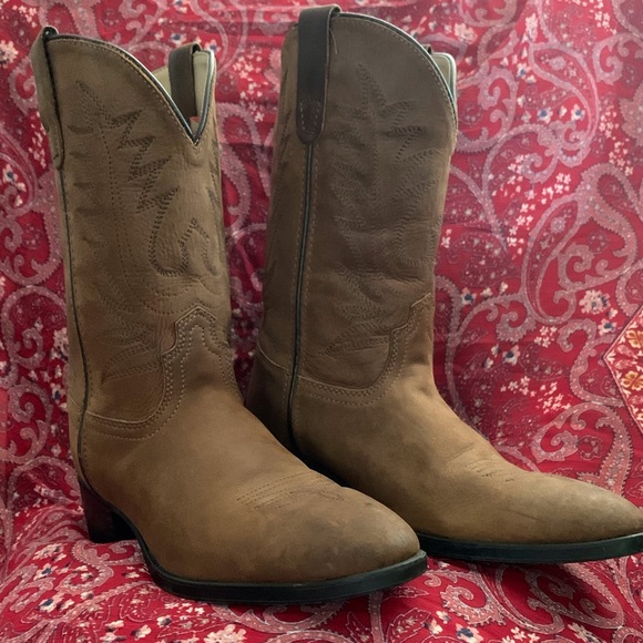 Pocono Western Boots - Picture 3 of 5